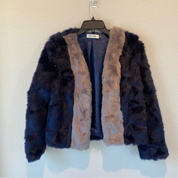 Do + Be Faux Fur Coat - Picture 1 of 3